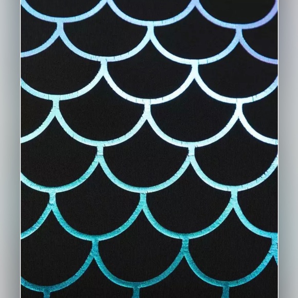 Torrid Slim Fix Underwire Strappy Back One Piece Black Swimsuit w/ Mermaid 3/3X - Picture 3 of 7